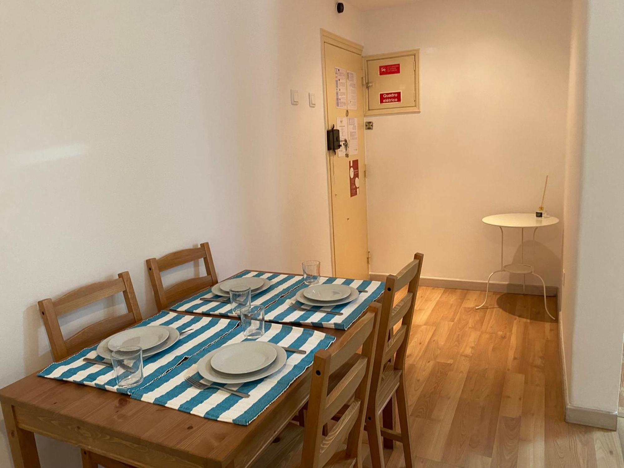 Almada Central Apartment Luaran gambar